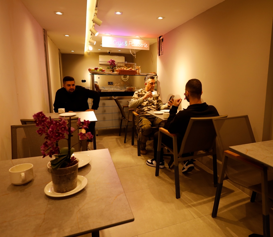 Diamond City Cafe & Lounge